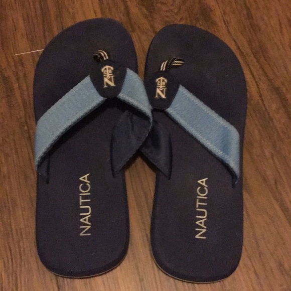 nautica flip flops